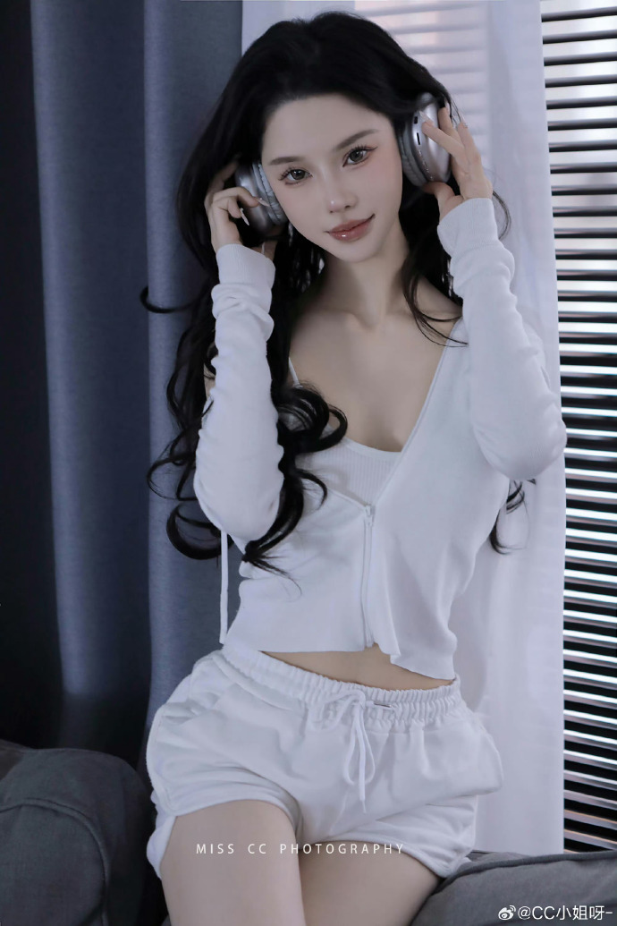小巷人家 封面